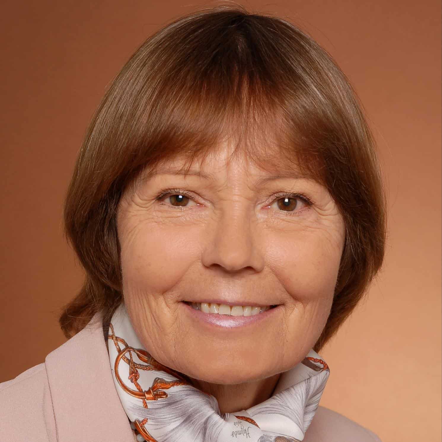 Dr. med. Anne Gräfin Vitzthum von Eckstädt